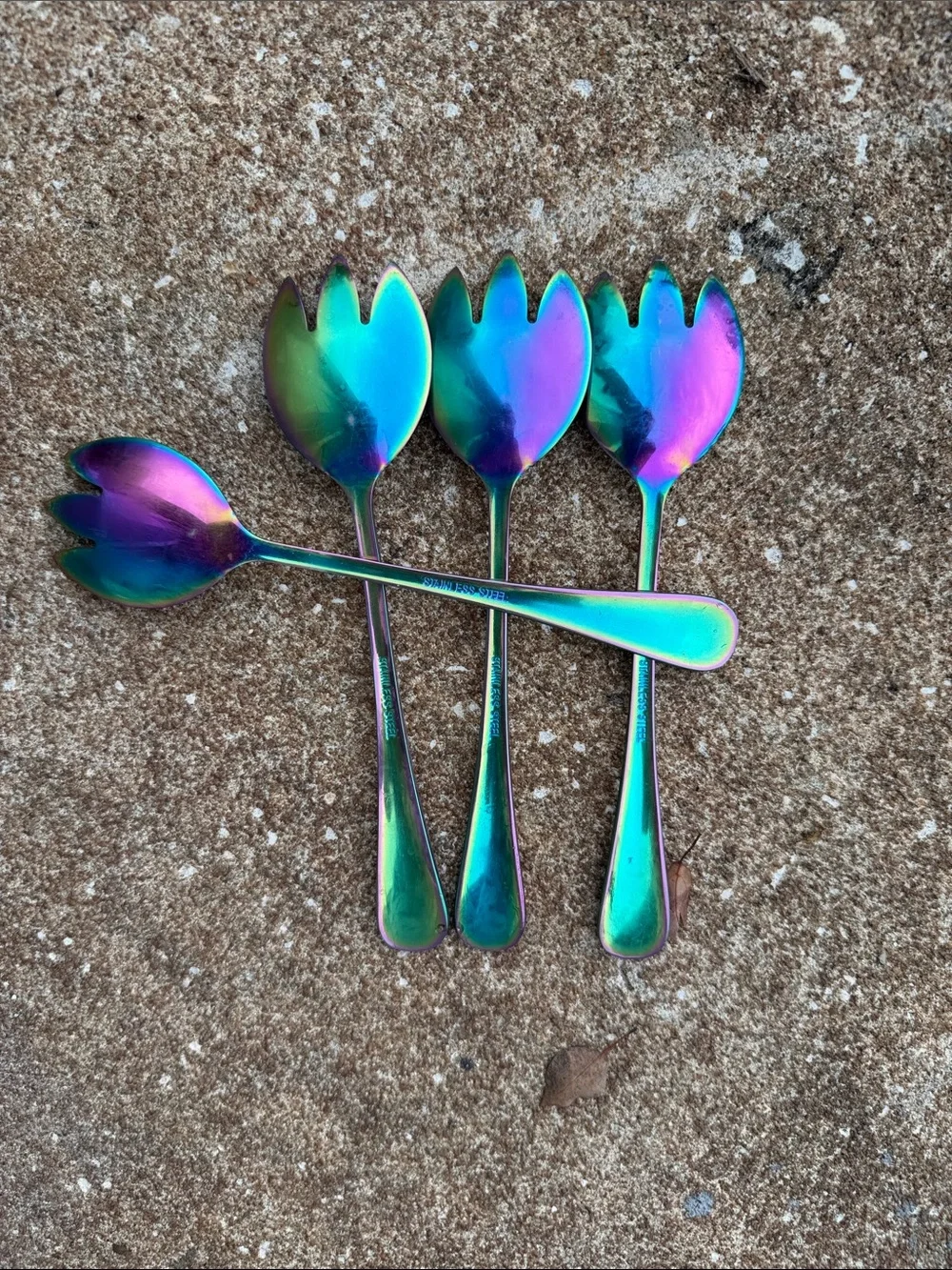 Iridescent Rainbow Tulip Salad Forks - Set of 4. EUC